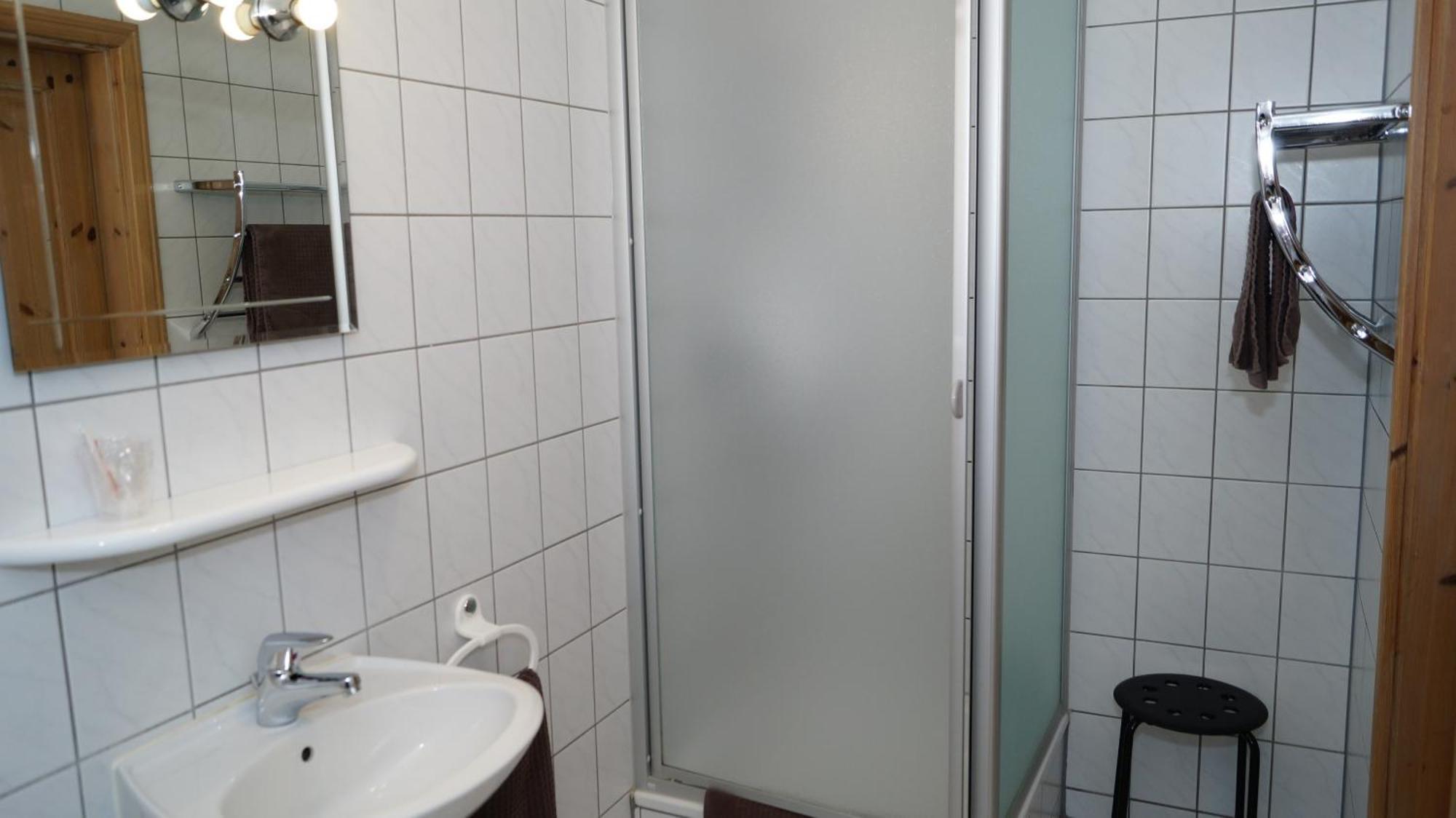 Landgasthof Falken Huttlingen Room photo
